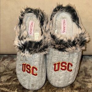 USC Cable Knit Fur Trimmed Slippers